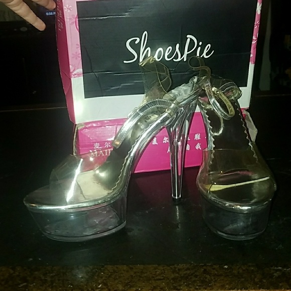 Clear and silver stiletto heels - Picture 1 of 1